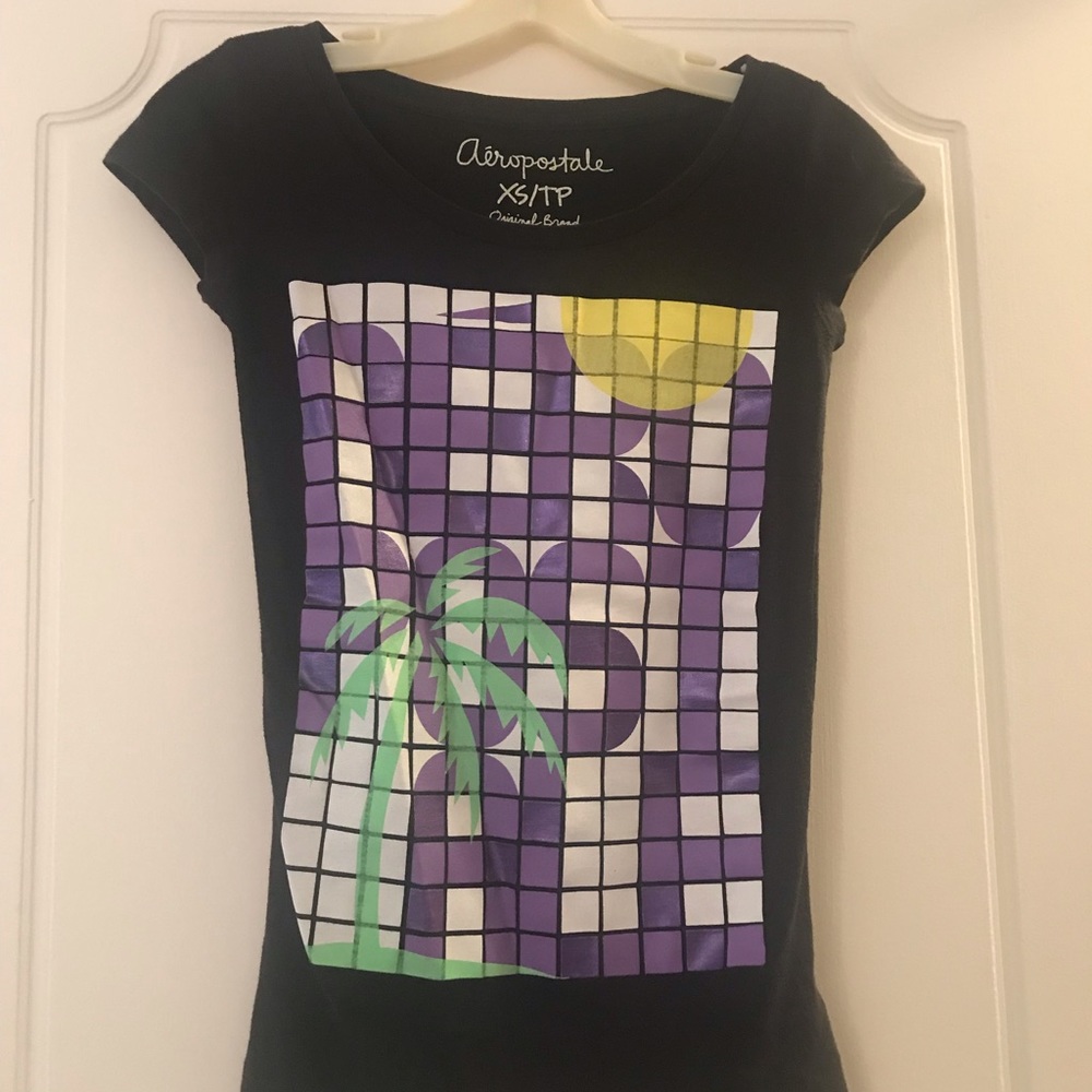 Aeropostale: Summer Graphic Tee